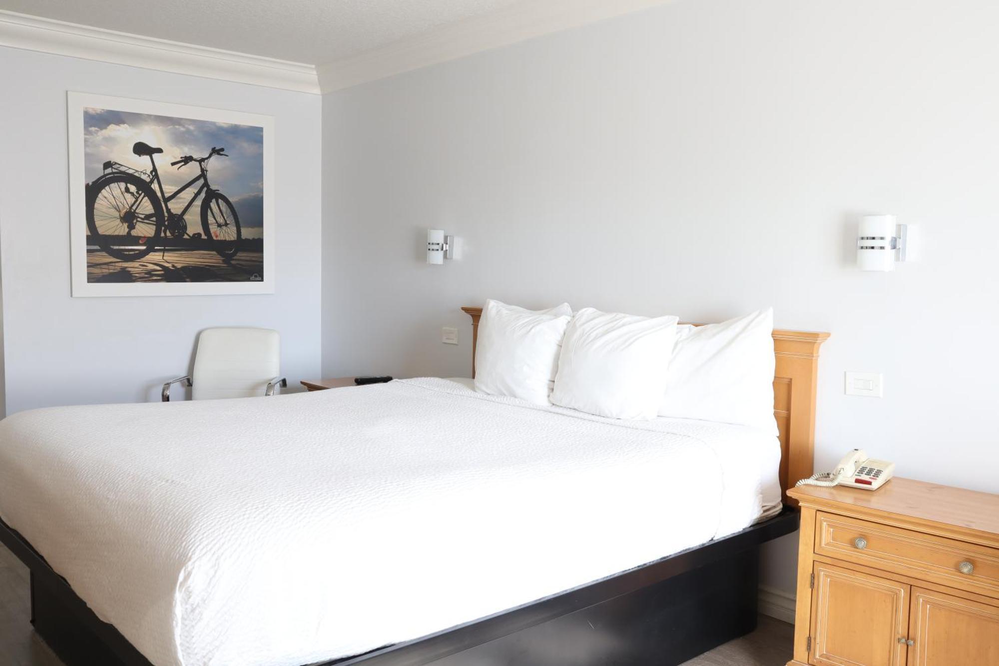 Days Inn By Wyndham Near City Of Hope Duarte Esterno foto